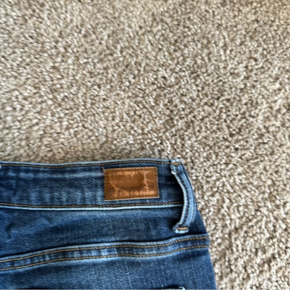 Judy Blue Medium Wash Slim Fit Straight Leg Ankle Jeans Women’s Size 26 - Picture 10 of 13